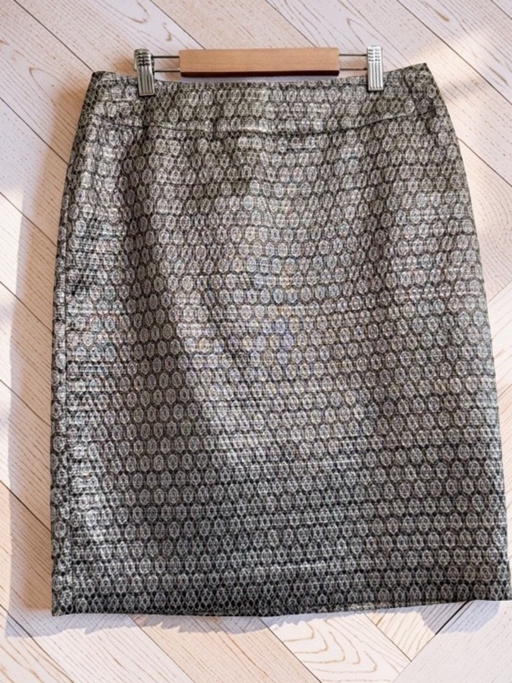 Vintage Charter Club Metallic Silver & gold Pencil Skirt 43% natural cotton NWOT